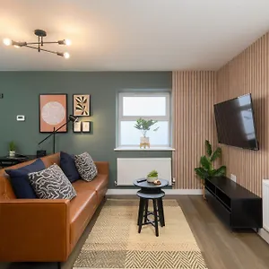  Apartment Gad By Koya Homes - 2 Ensuite Bedroom Apartment, Centre, Free Parking